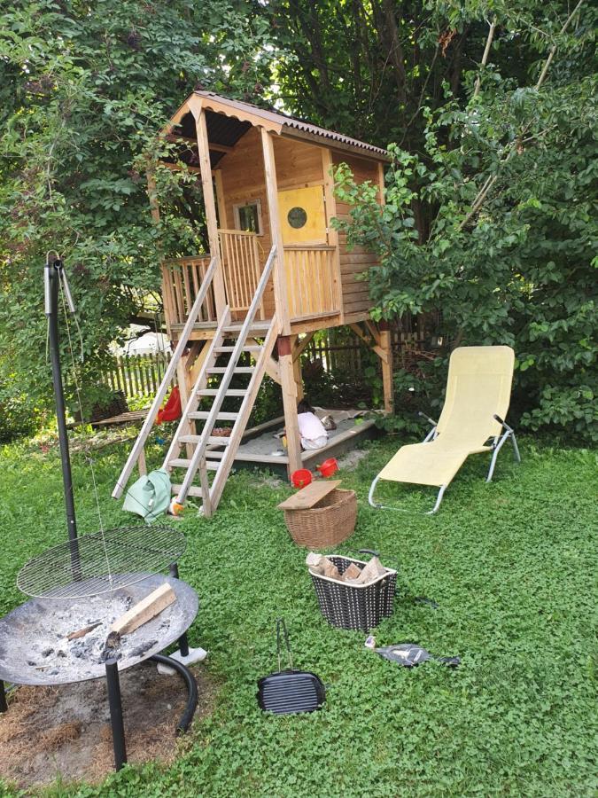 Zentral Gelegene Wohnung Mit Grossem Garten 인터라켄 외부 사진